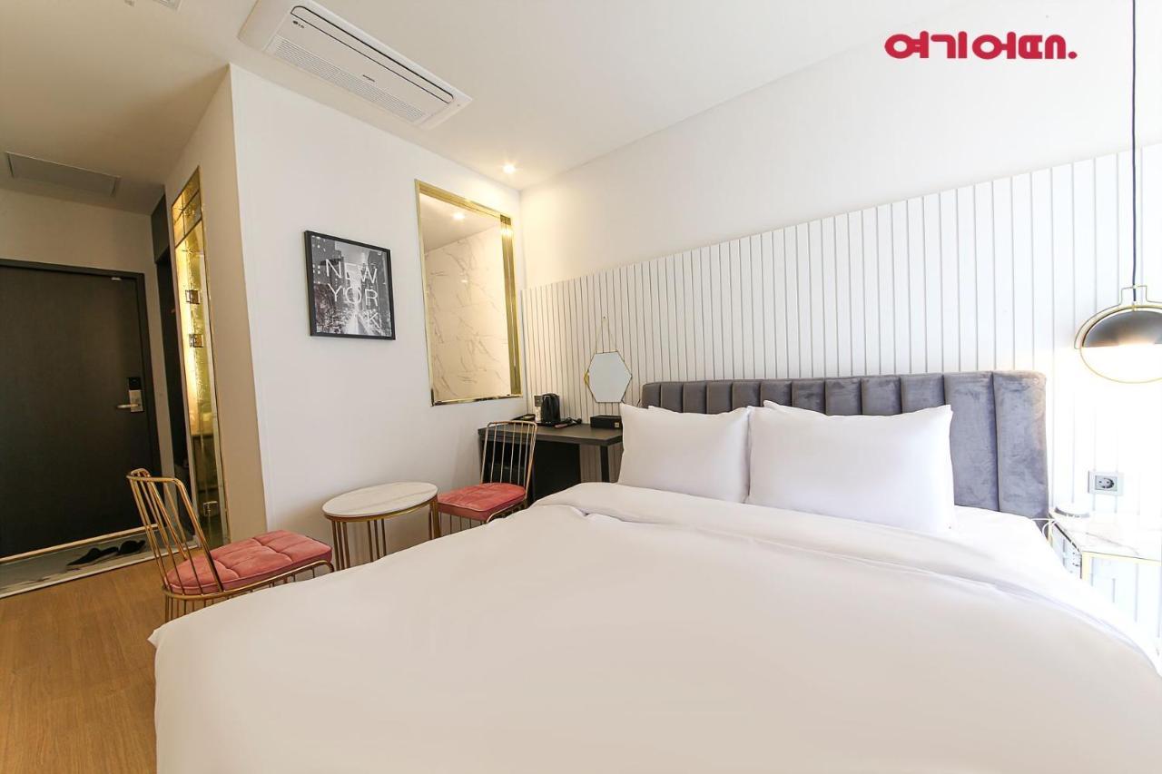 De Homme Hotel Μπουσάν Εξωτερικό φωτογραφία
