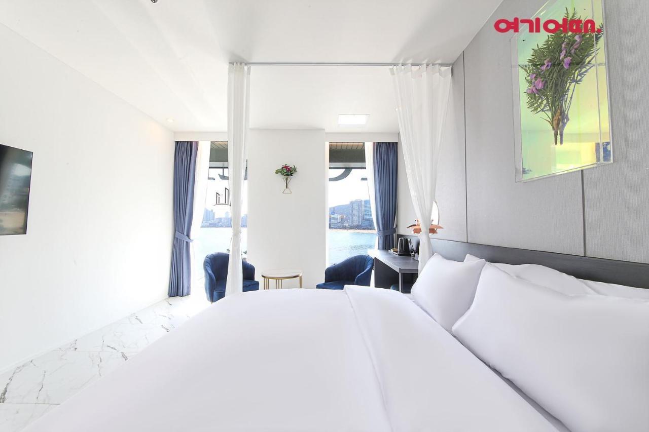 De Homme Hotel Μπουσάν Εξωτερικό φωτογραφία